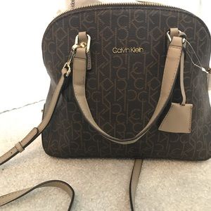 ••SOLD••NWOT Calvin Klein purse / Crossbody